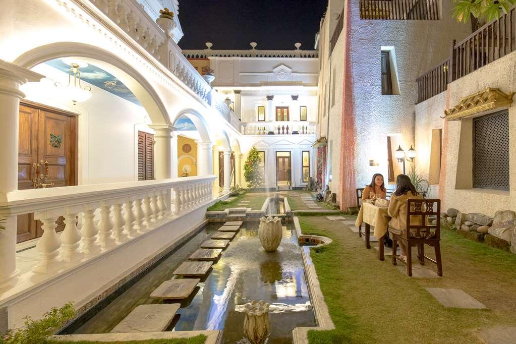 Baber Mahal Vilas - The Heritage Hotel Катманду Екстериор снимка