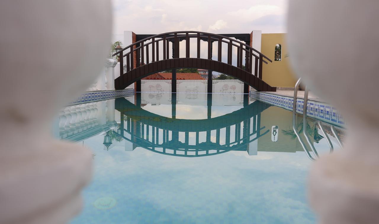 Baber Mahal Vilas - The Heritage Hotel Катманду Екстериор снимка