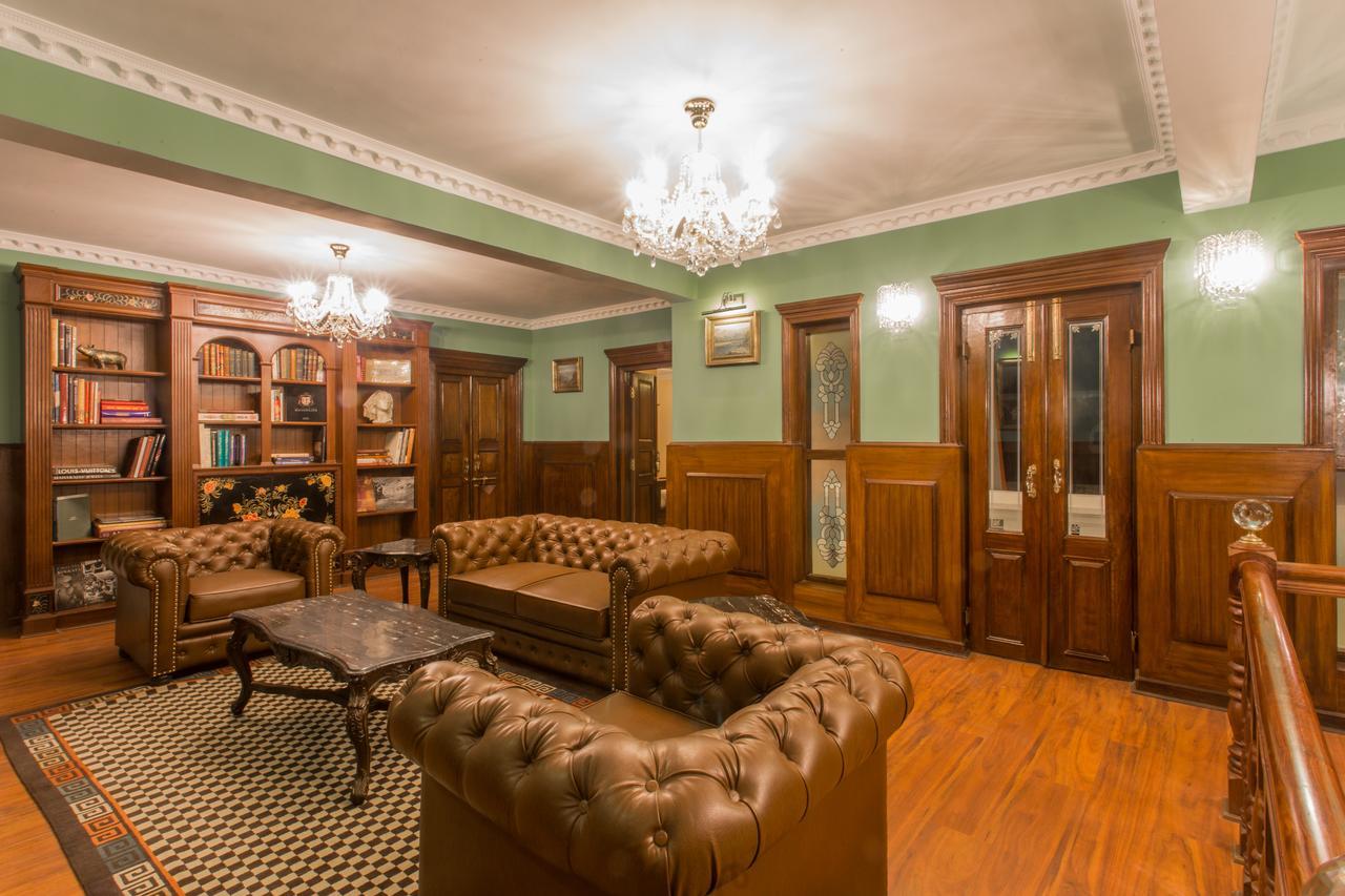 Baber Mahal Vilas - The Heritage Hotel Катманду Екстериор снимка