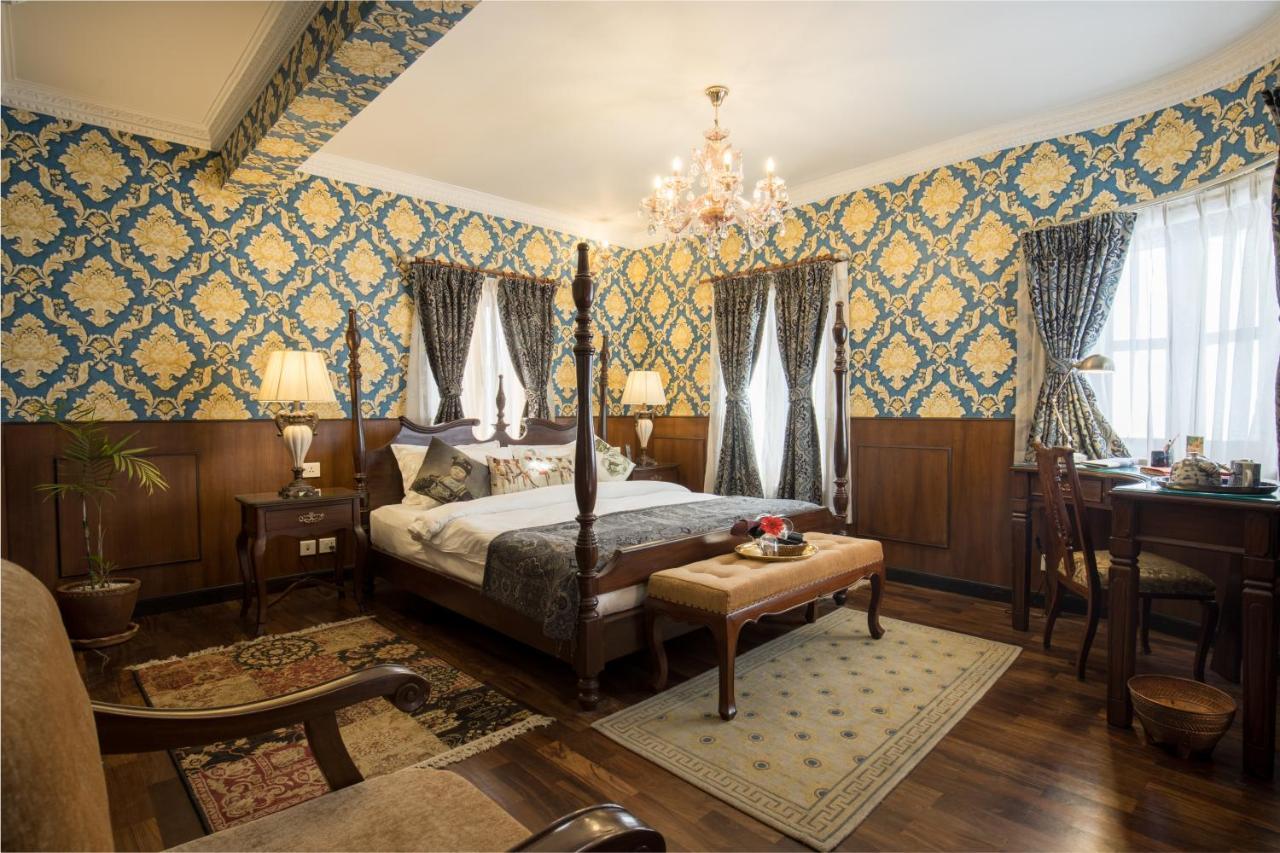 Baber Mahal Vilas - The Heritage Hotel Катманду Екстериор снимка